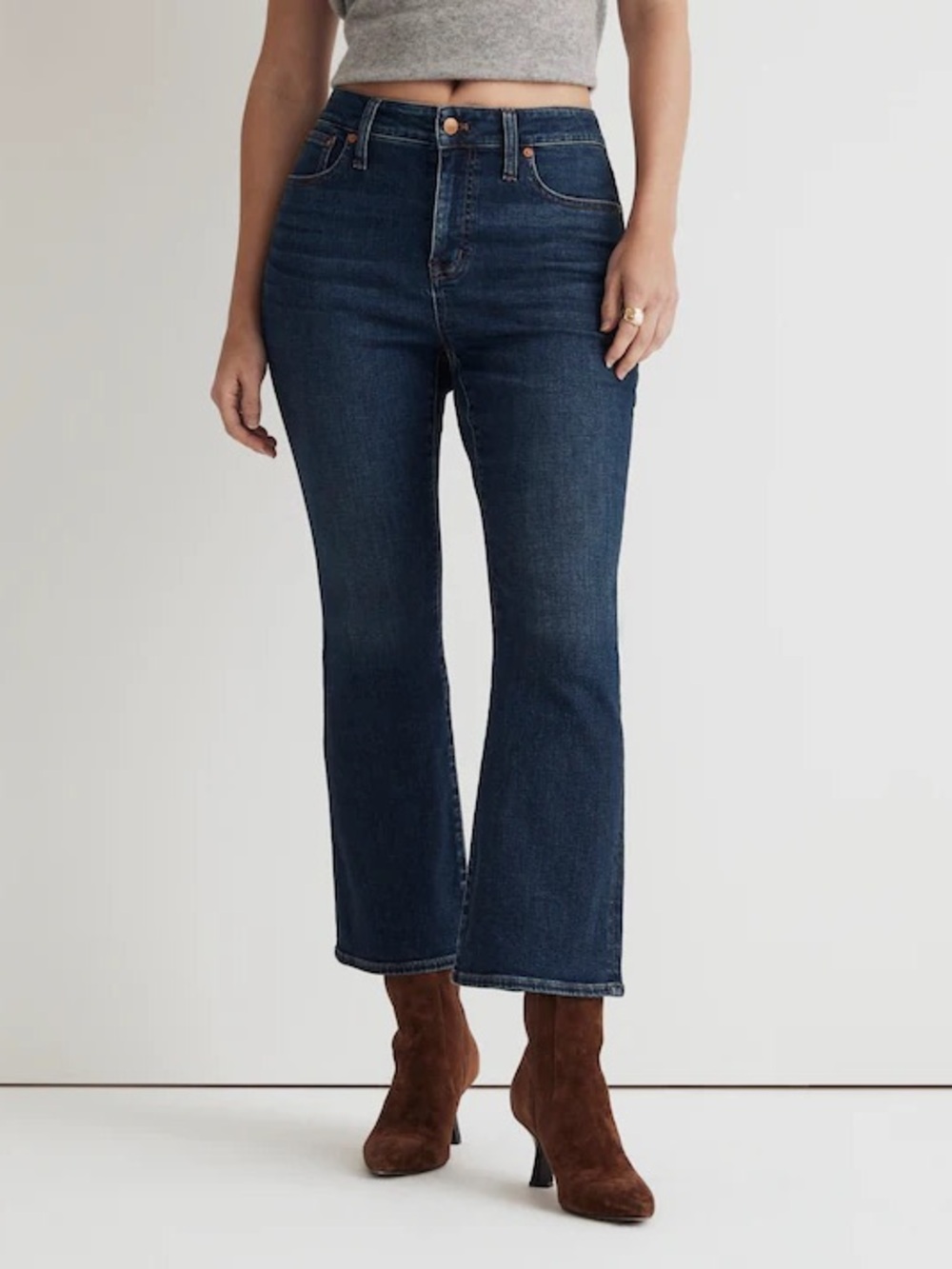 Madewell-Curvy Kick Out Jeans